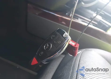 2011 Mercedes-Benz S 550 from USA, damaged, VIN WDDNG7BB2BA367834